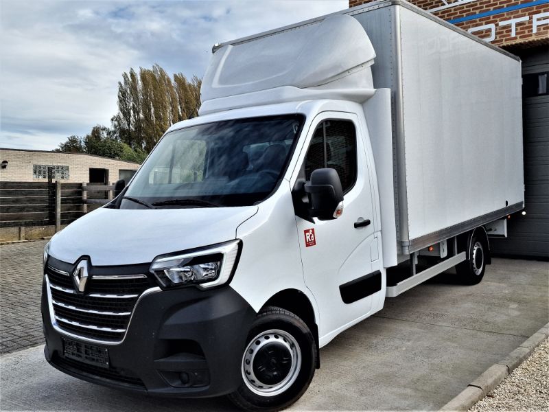  Renault   Master Red by Renault Trucks